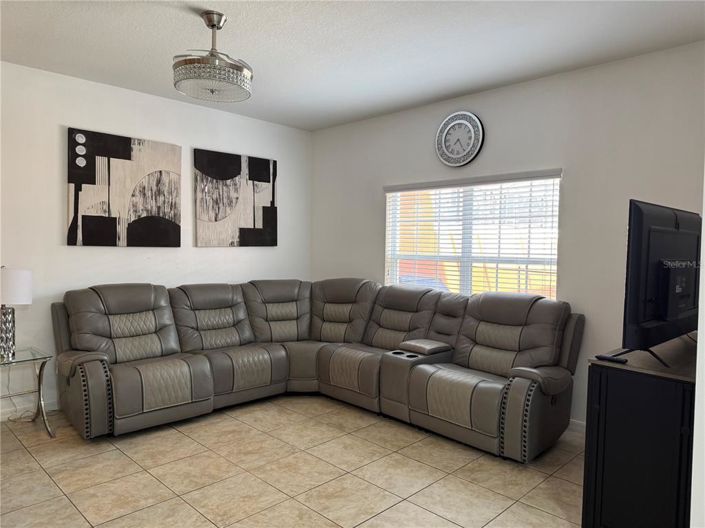 Image No.5-4 Bed Townhouse for sale