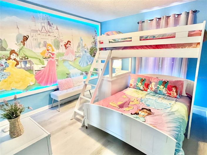 Image No.21-Propriété de 4 chambres à vendre à Davenport