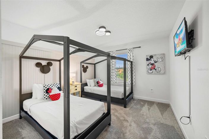 Image No.17-4 Bed Townhouse for sale