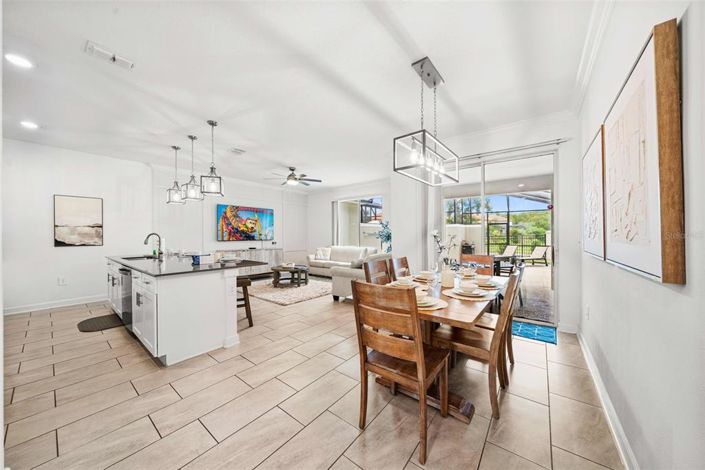 Image No.7-4 Bed Townhouse for sale