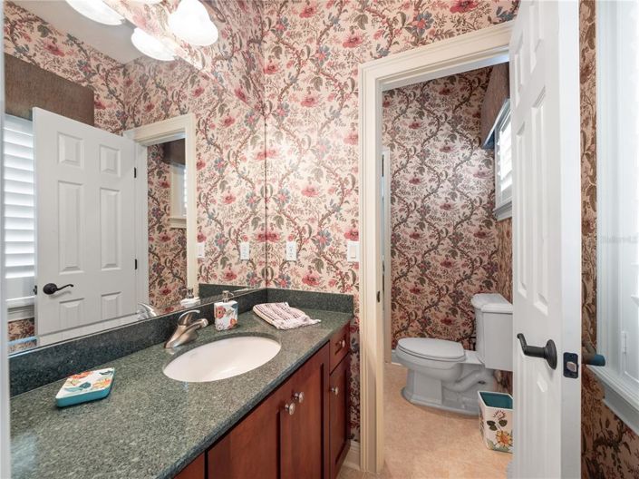 Image No.36-5 Bed Property for sale