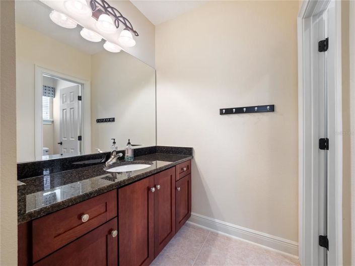 Image No.39-5 Bed Property for sale