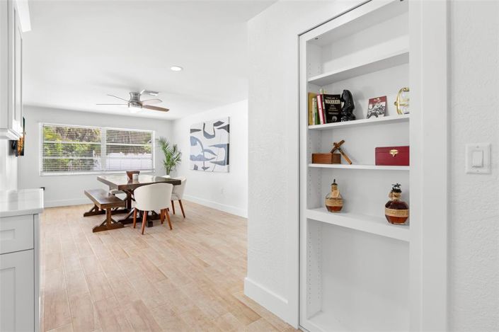 Image No.16-3 Bed Property for sale