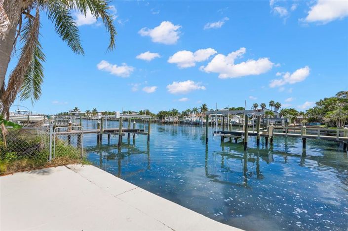 Image No.39-3 Bed Property for sale