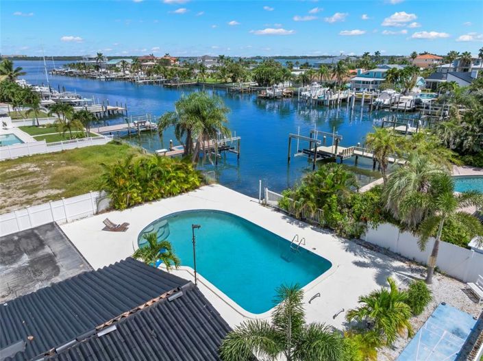 Image No.43-3 Bed Property for sale