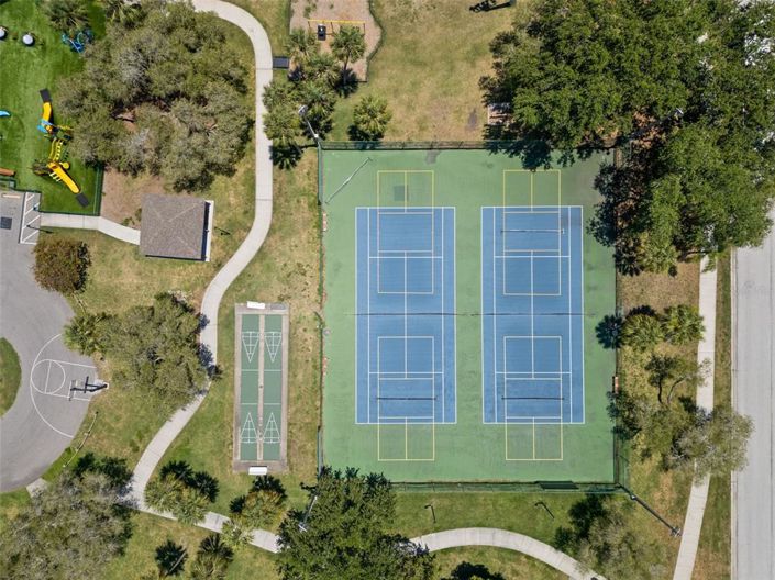 Image No.56-3 Bed Property for sale