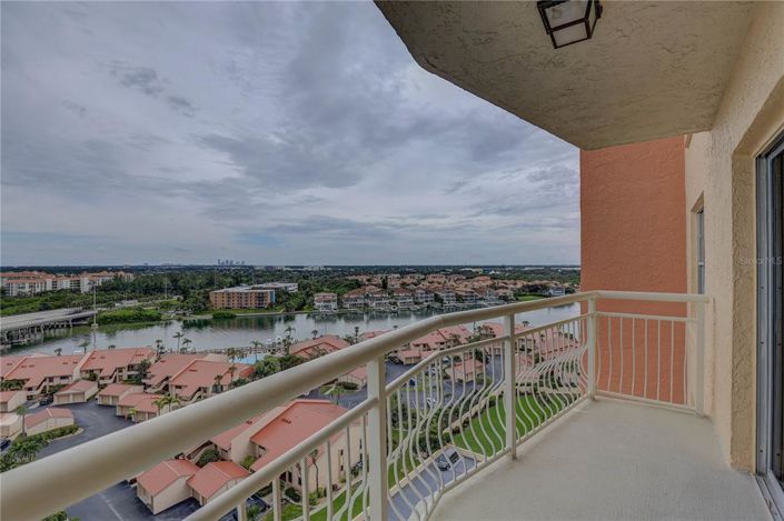 Image No.3-Propriété de 1 chambre à vendre à Floride