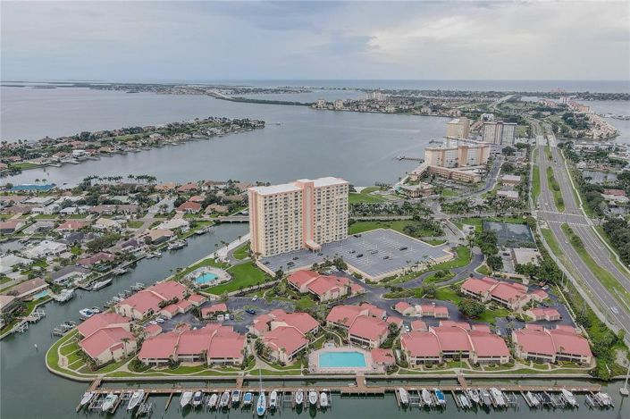 Image No.32-Propriété de 1 chambre à vendre à Floride