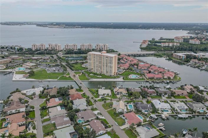 Image No.37-Propriété de 1 chambre à vendre à Floride