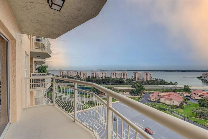 Image No.4-Propriété de 1 chambre à vendre à Floride