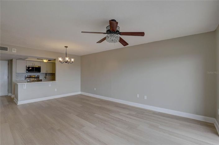 Image No.9-Propriété de 1 chambre à vendre à Floride