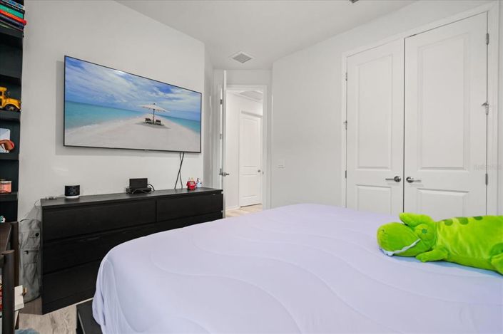 Image No.18-4 Bed Property for sale