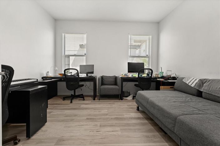 Image No.22-4 Bed Property for sale