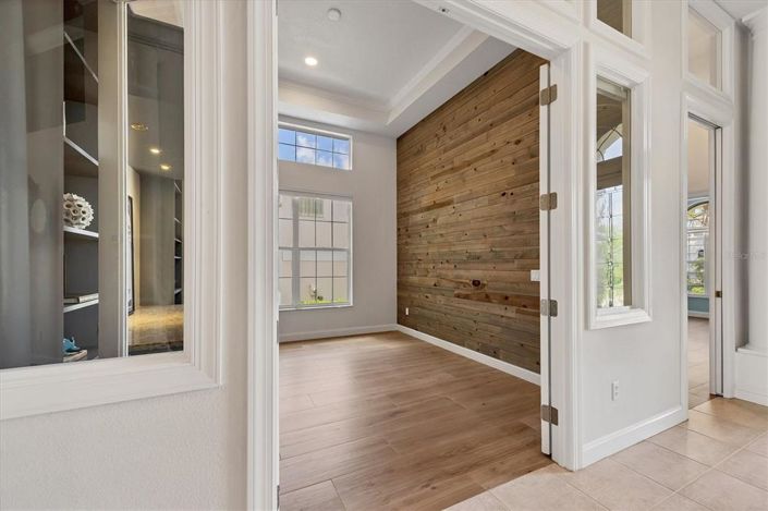 Image No.19-3 Bed Property for sale