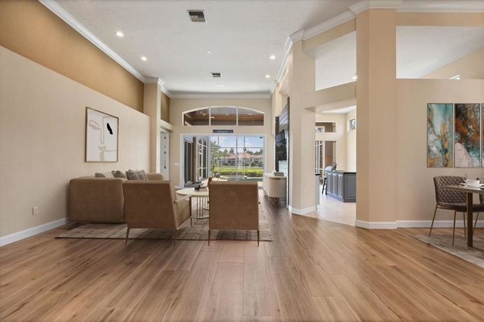 Image No.7-3 Bed Property for sale