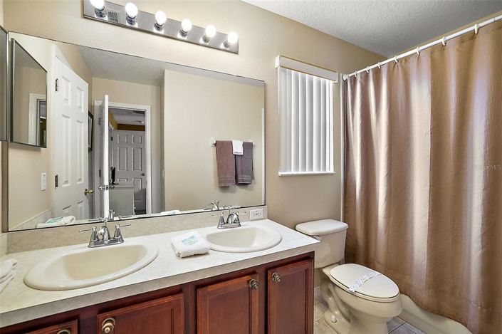 Image No.19-Propriété de 5 chambres à vendre à Kissimmee