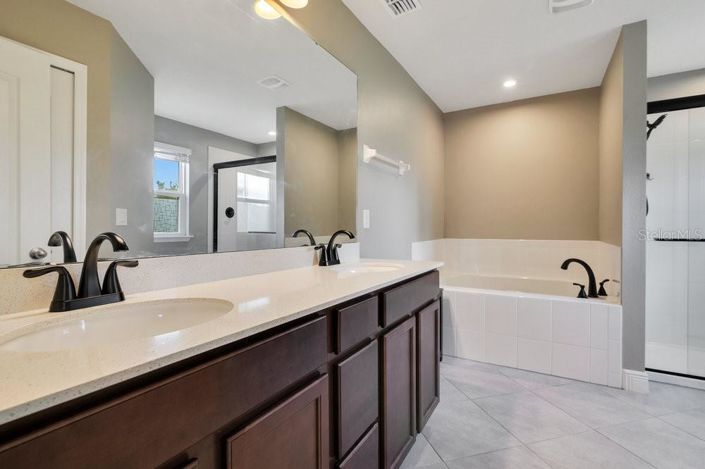 Image No.22-Propriété de 4 chambres à vendre à Clermont