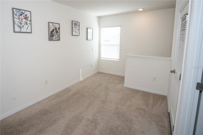 Image No.10-5 Bed Property for sale