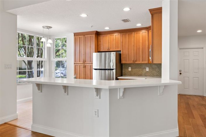 Image No.14-3 Bed Property for sale