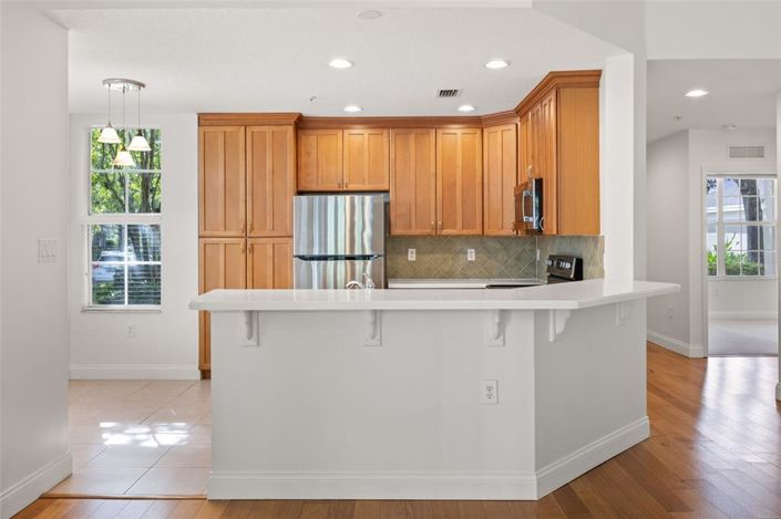 Image No.15-3 Bed Property for sale