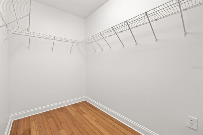 Image No.28-3 Bed Property for sale