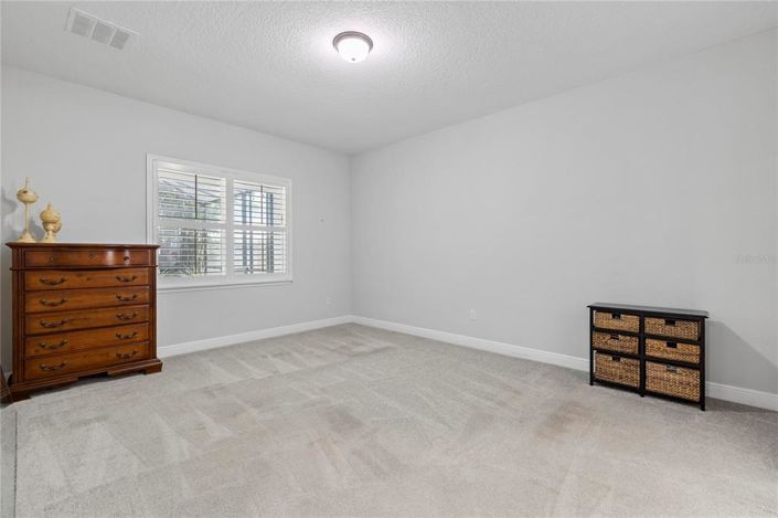 Image No.23-7 Bed Property for sale