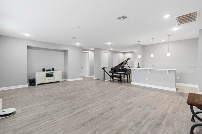 Image No.32-7 Bed Property for sale