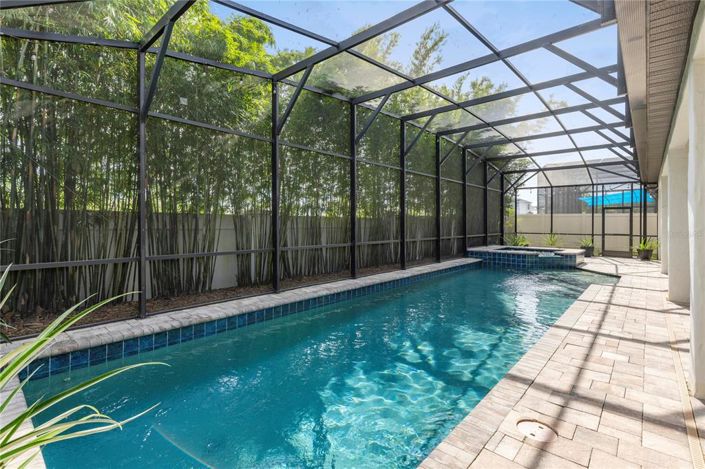 Image No.45-7 Bed Property for sale