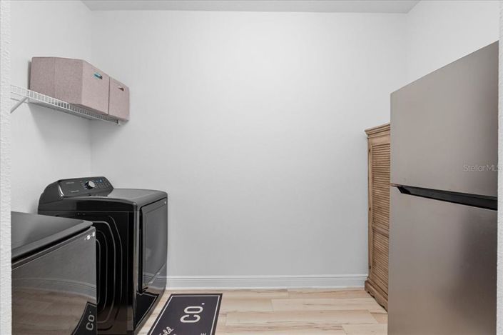 Image No.30-3 Bed Property for sale