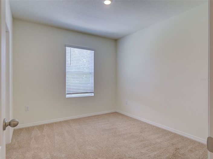 Image No.24-3 Bed Townhouse for sale