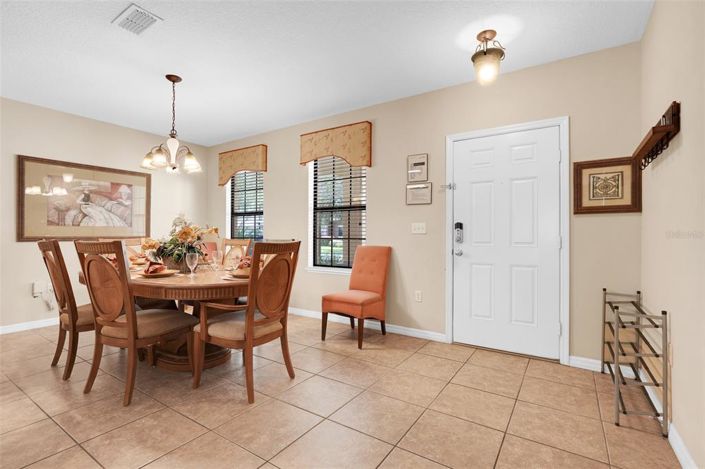 Image No.7-6 Bed Property for sale