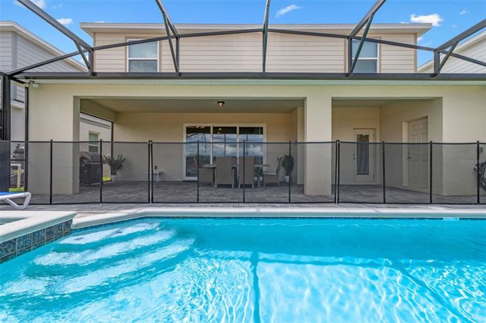 Image No.49-8 Bed Property for sale