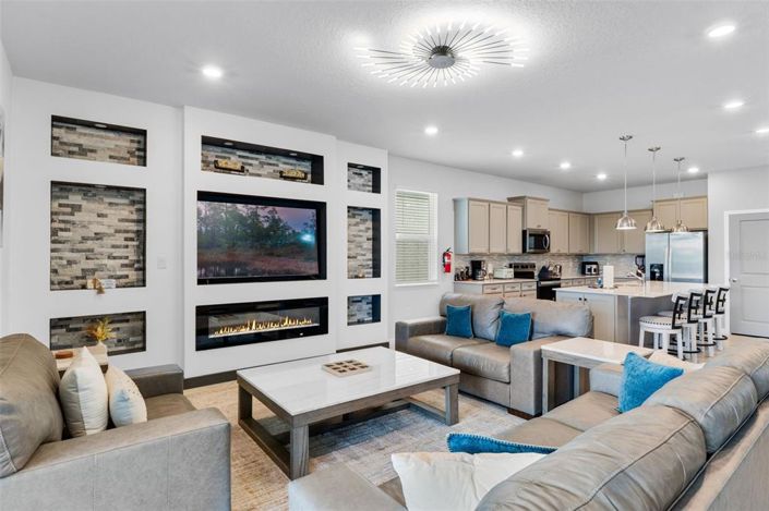 Image No.5-8 Bed Property for sale