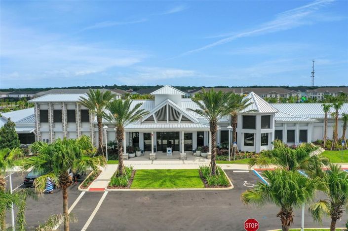 Image No.61-8 Bed Property for sale