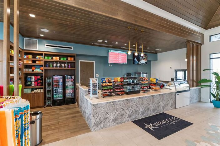 Image No.64-8 Bed Property for sale