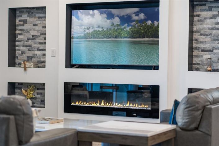 Image No.7-8 Bed Property for sale