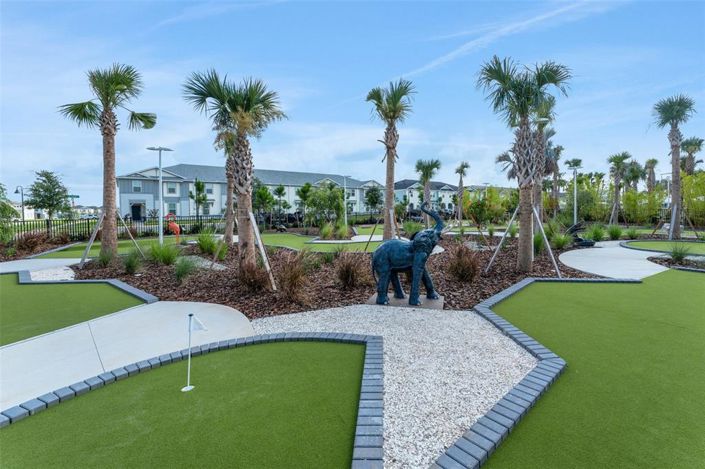 Image No.84-8 Bed Property for sale