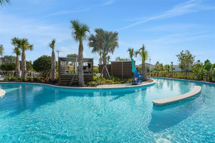 Image No.89-8 Bed Property for sale