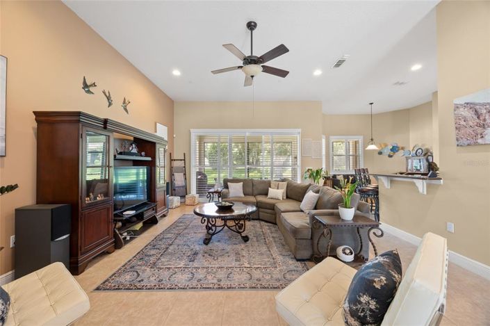 Image No.8-Propriété de 4 chambres à vendre à Kissimmee