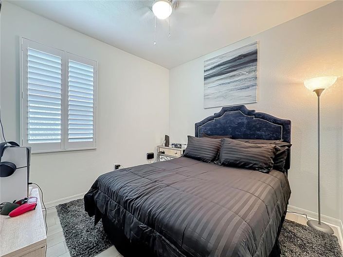 Image No.15-3 Bed Property for sale