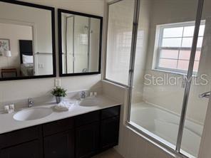 Image No.13-2 Bed Townhouse for sale