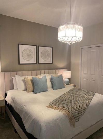 Image No.13-5 Bed Property for sale