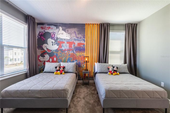 Image No.15-5 Bed Property for sale