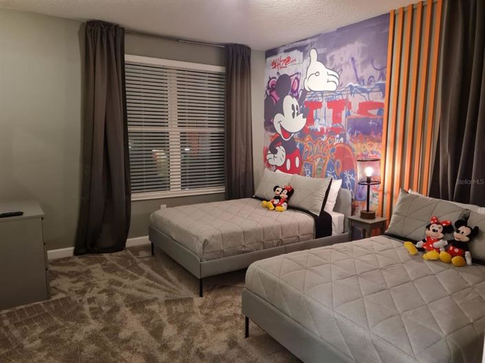 Image No.19-5 Bed Property for sale