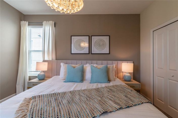 Image No.29-5 Bed Property for sale