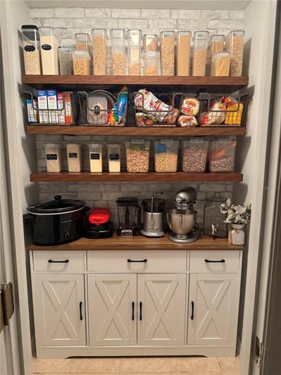 Image No.21-5 Bed Property for sale