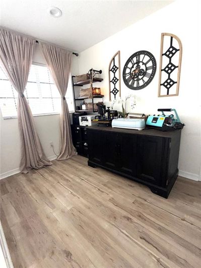 Image No.36-5 Bed Property for sale