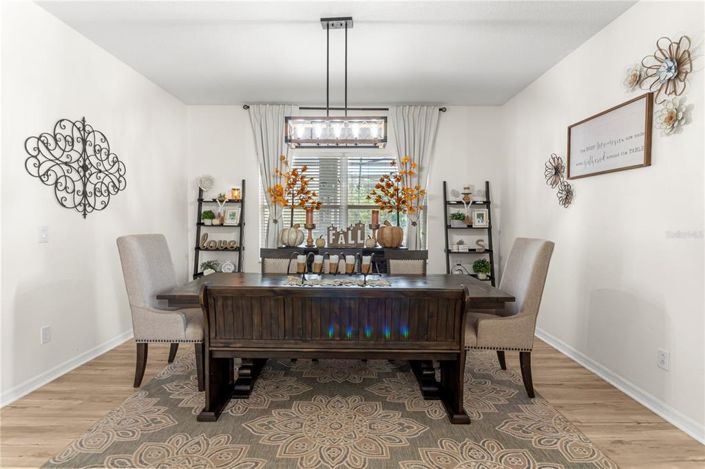 Image No.6-5 Bed Property for sale