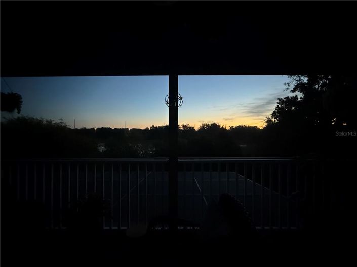 Image No.77-5 Bed Property for sale