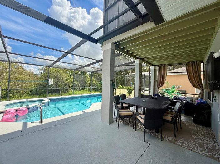 Image No.79-5 Bed Property for sale